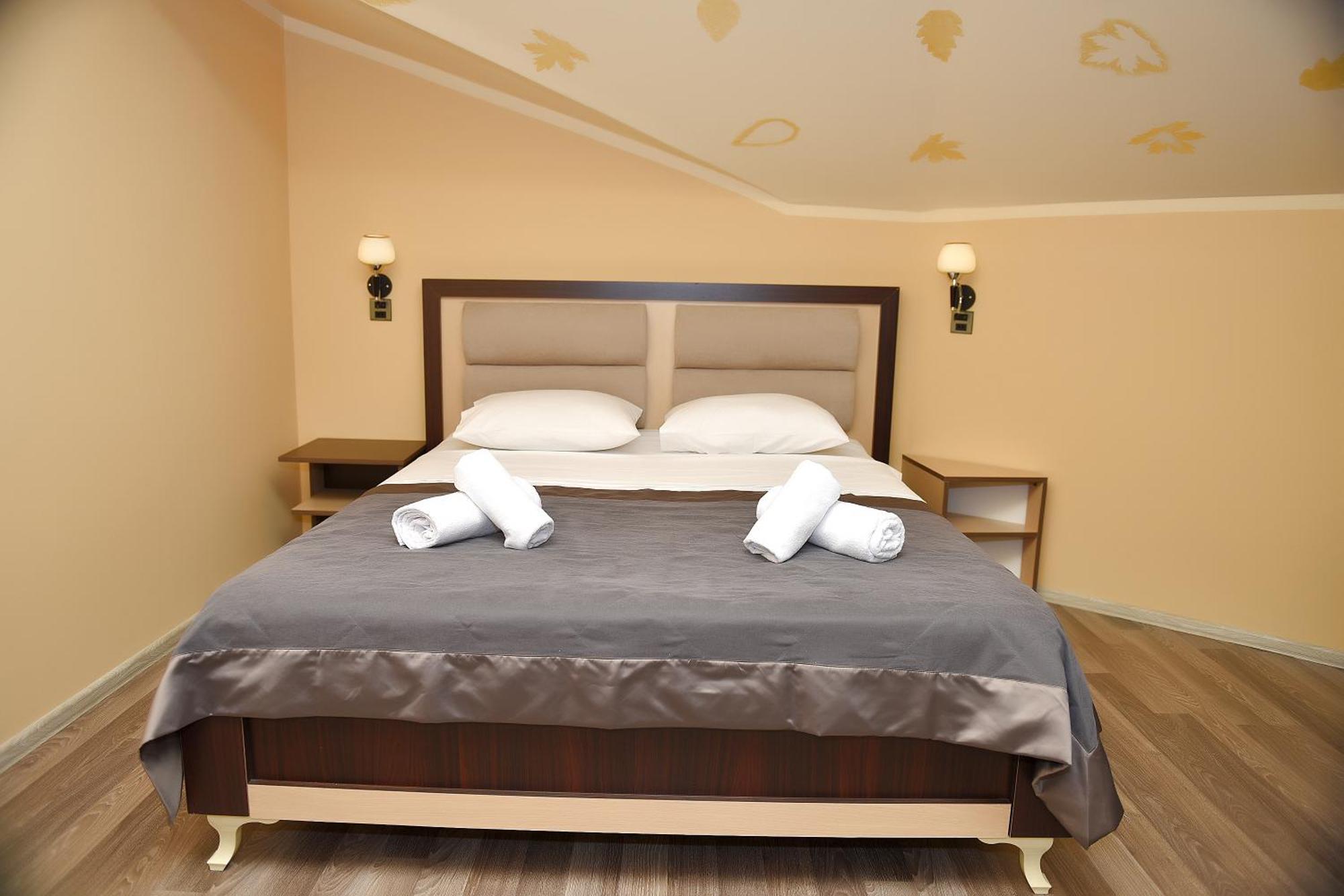 Yaffle Inn Shaki Boutique Hotel เชกี ภายนอก รูปภาพ