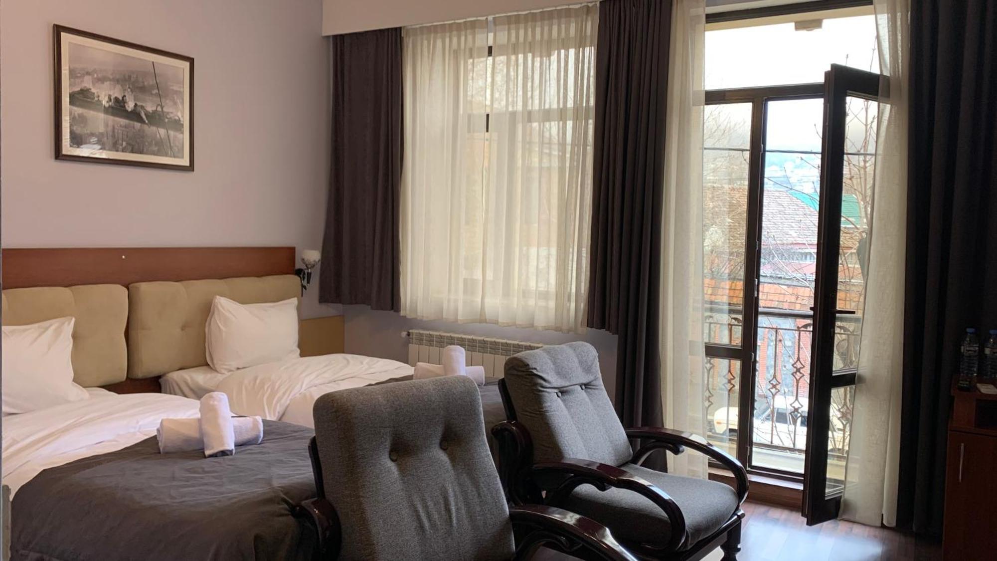 Yaffle Inn Shaki Boutique Hotel เชกี ห้อง รูปภาพ