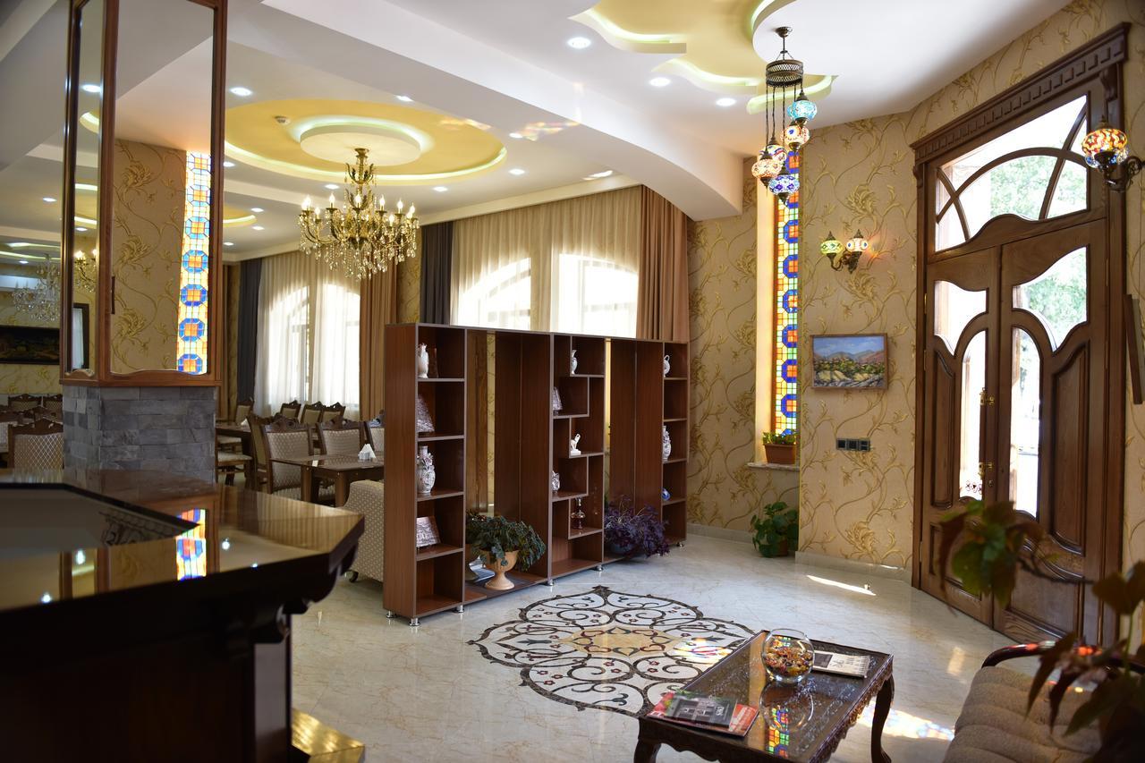 Yaffle Inn Shaki Boutique Hotel เชกี ภายนอก รูปภาพ